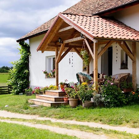 Zakatek Szczescia Eko Agroturystyka Kiwity Εξωτερικό φωτογραφία